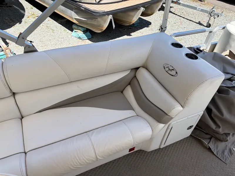 Slide: The Image of Harris Sunliner 200 2005 - 11