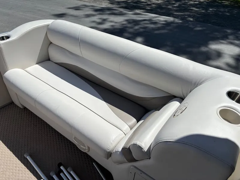 Slide: The Image of Harris Sunliner 200 2005 - 14