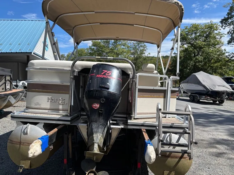 Slide: The Image of Harris Sunliner 200 2005 - 17