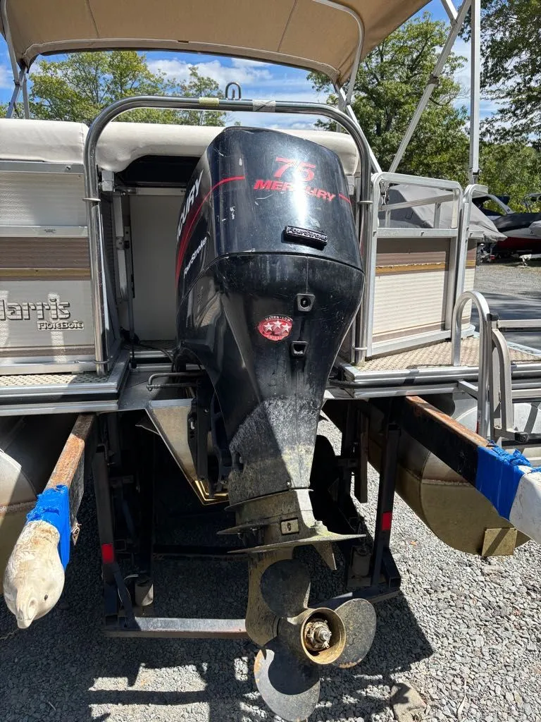 Slide: The Image of Harris Sunliner 200 2005 - 3