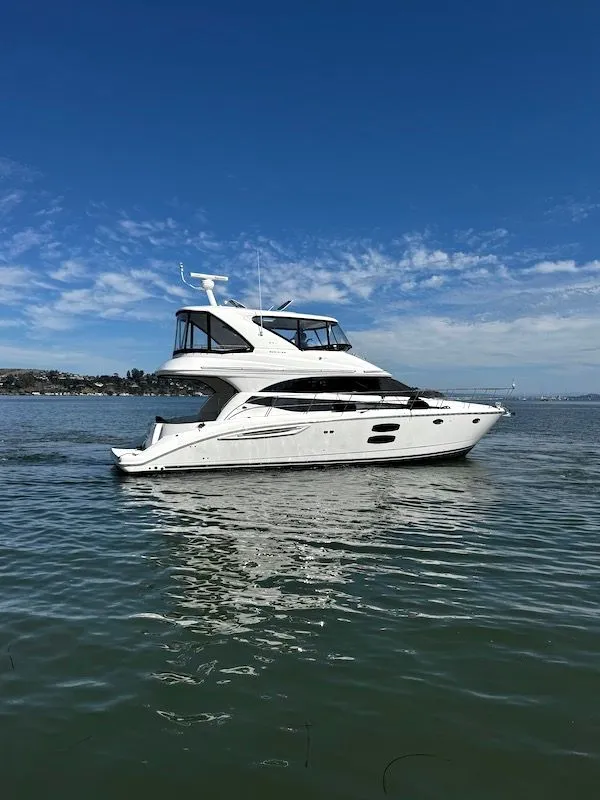 Slide: The Image of Meridian 441 Sedan 2010 - 10