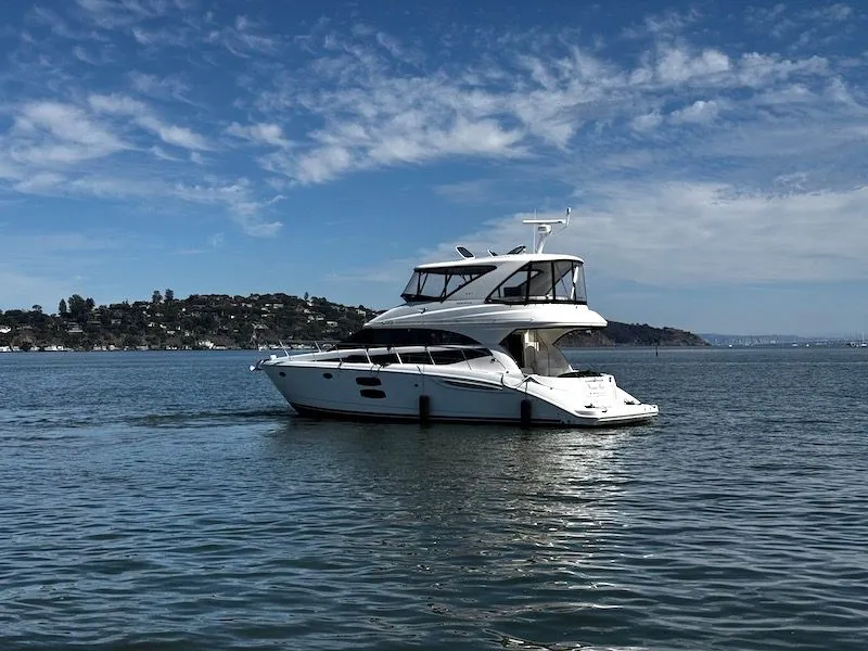 Slide: The Image of Meridian 441 Sedan 2010 - 6