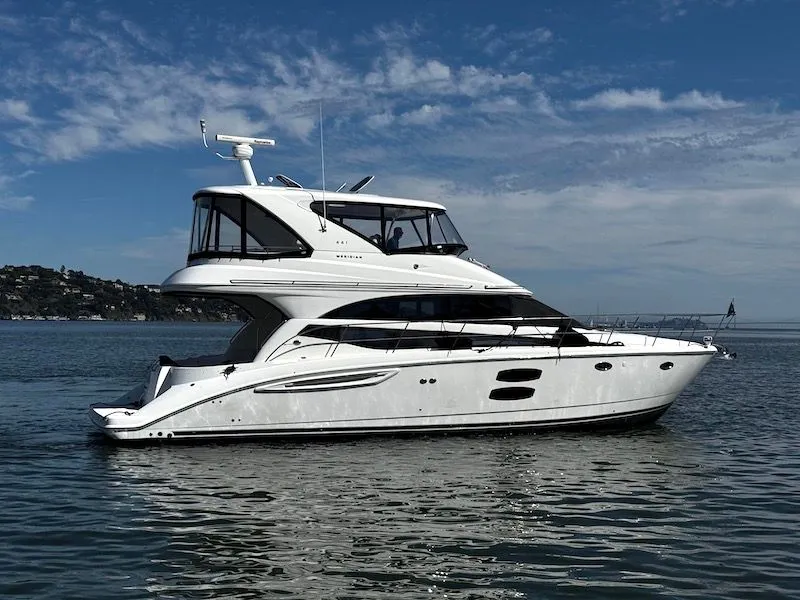 Slide: The Image of Meridian 441 Sedan 2010 - 9