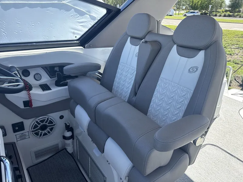 Slide: The Image of Hurricane SD 3200 OB 2026 - 11