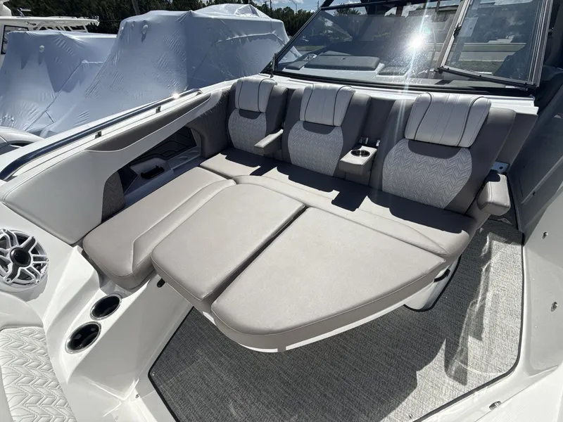 Slide: The Image of Hurricane SD 3200 OB 2026 - 18