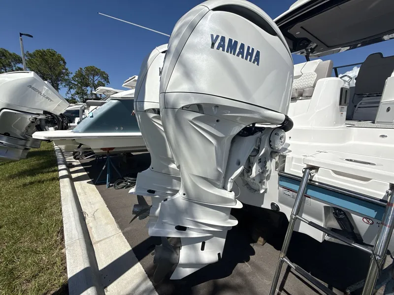 Slide: The Image of Hurricane SD 3200 OB 2026 - 20