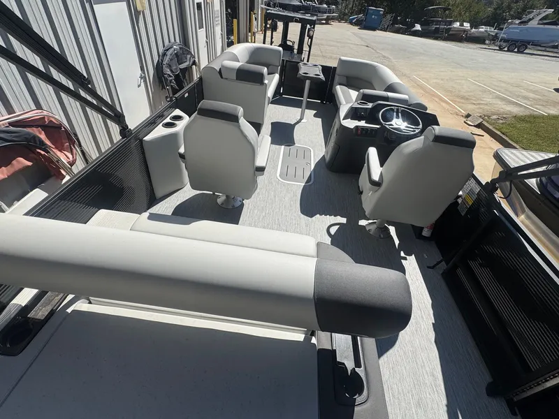 Slide: The Image of Bennington 22SSB 2026 - 3