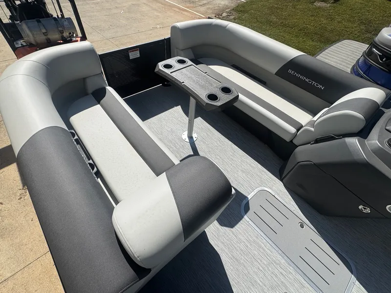 Slide: The Image of Bennington 22SSB 2026 - 4