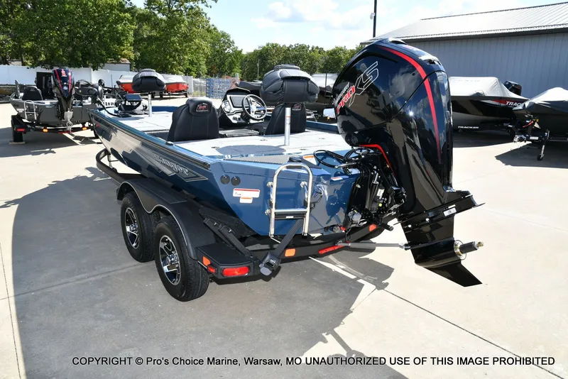 Slide: The Image of Ranger RT188P Garmin Livescope Cup Equipped 2026 - 24