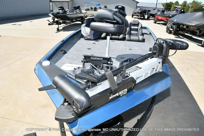 Slide: The Image of Ranger RT188P Garmin Livescope Cup Equipped 2026 - 29