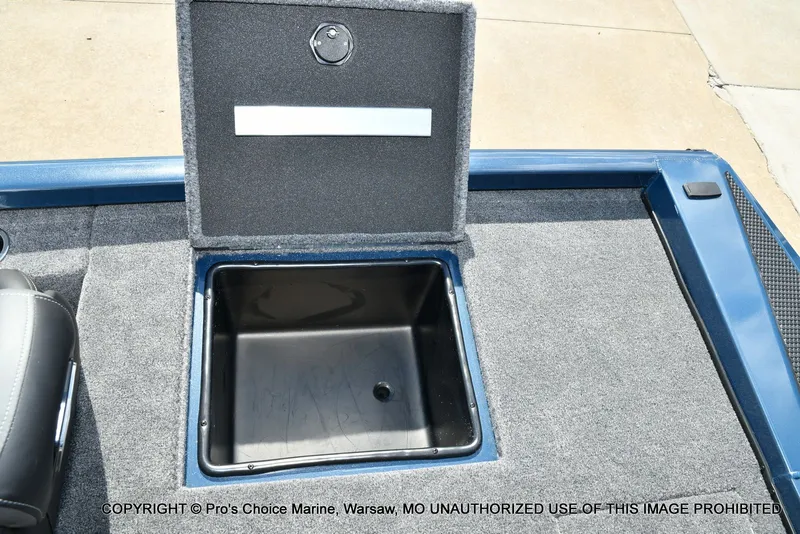 Slide: The Image of Ranger RT188P Garmin Livescope Cup Equipped 2026 - 66