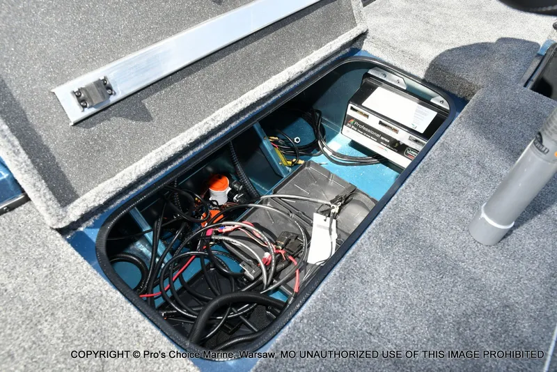 Slide: The Image of Ranger RT188P Garmin Livescope Cup Equipped 2026 - 68