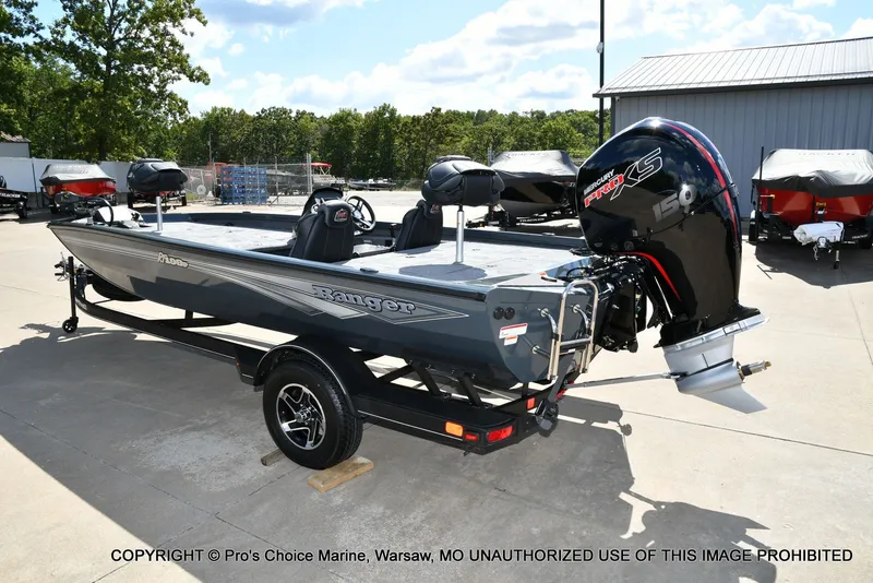 Slide: The Image of Ranger RT198P w/150 Pro-XS 4 Stroke 2026 - 21