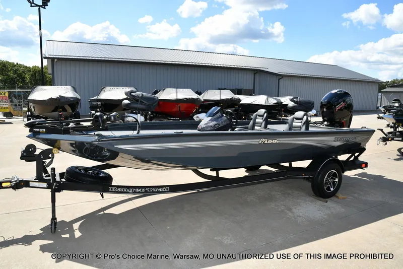Slide: The Image of Ranger RT198P w/150 Pro-XS 4 Stroke 2026 - 23