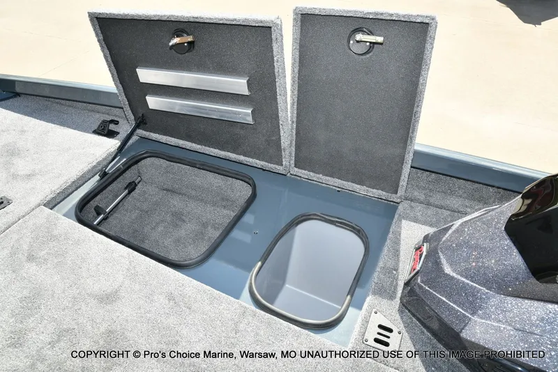 Slide: The Image of Ranger RT198P w/150 Pro-XS 4 Stroke 2026 - 56