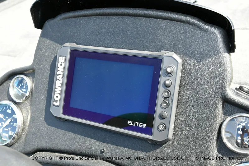 Slide: The Image of Ranger RT198P w/150 Pro-XS 4 Stroke 2026 - 6