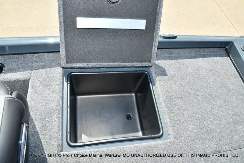 Slide: The Image of Ranger RT198P w/150 Pro-XS 4 Stroke 2026 - 62