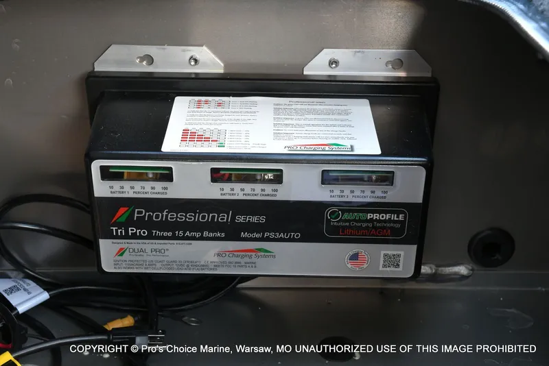 Slide: The Image of Ranger RT198P w/150 Pro-XS 4 Stroke 2026 - 66