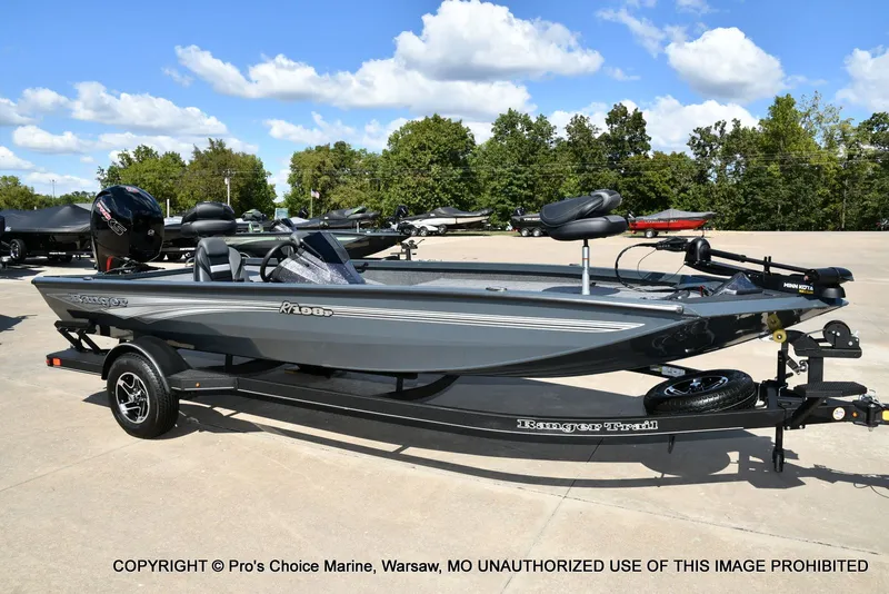 Slide: The Image of Ranger RT198P w/150 Pro-XS 4 Stroke 2026 - 68