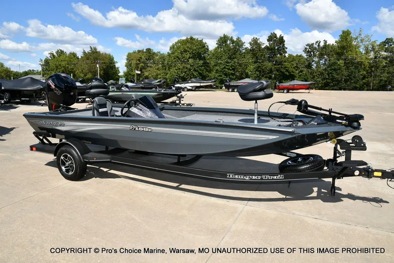 Slide: The Image of Ranger RT198P w/150 Pro-XS 4 Stroke 2026 - 70