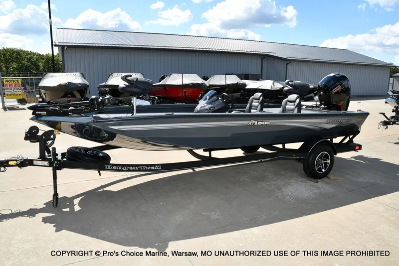 Slide: The Image of Ranger RT198P w/150 Pro-XS 4 Stroke 2026 - 76