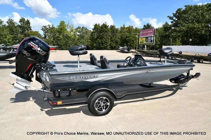 Slide: The Image of Ranger RT198P w/150 Pro-XS 4 Stroke 2026 - 77