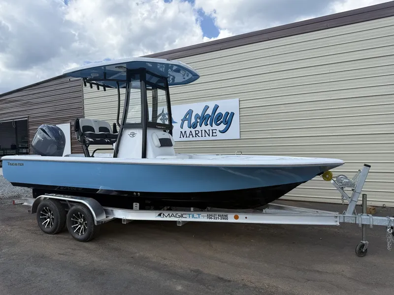 The Image of Tidewater 2110 Bay Max 2026 - 1