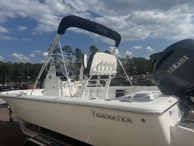 Slide: The Image of Tidewater 2110 Bay Max 2026 - 11