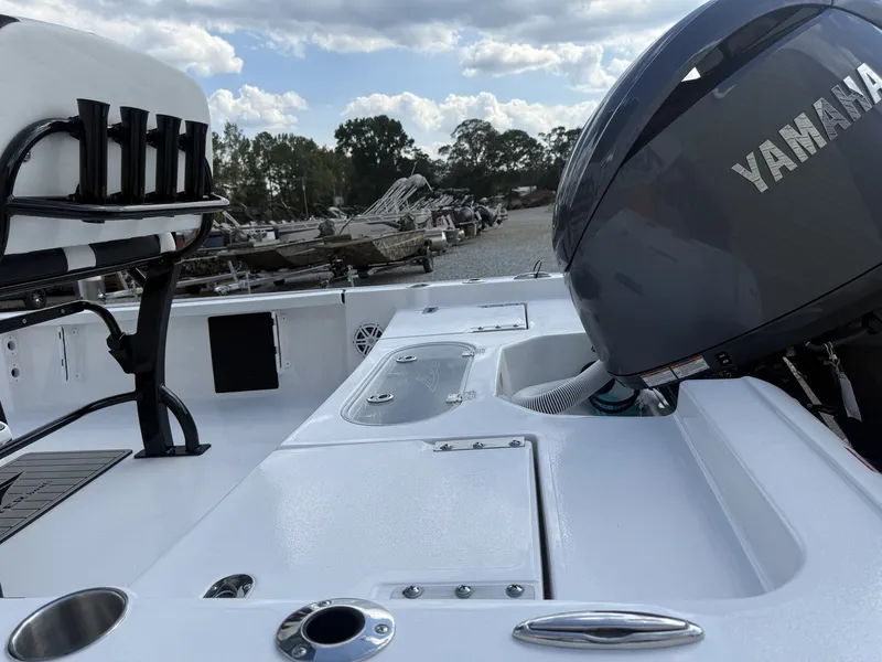 Slide: The Image of Tidewater 2110 Bay Max 2026 - 8