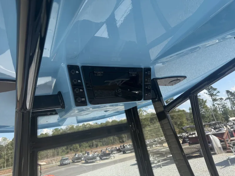 Slide: The Image of Tidewater 2110 Bay Max 2026 - 9