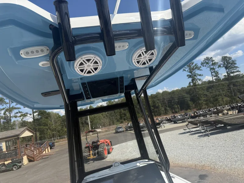 Slide: The Image of Tidewater 2110 Bay Max 2026 - 4