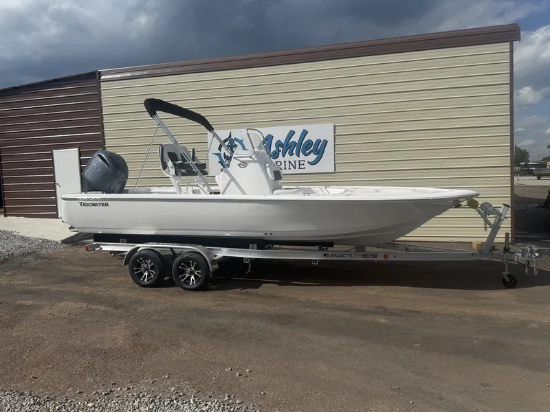 The Image of Tidewater 2110 Bay Max 2026 - 1