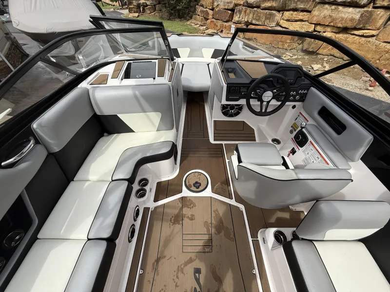 Slide: The Image of Moomba Max 2020 - 11