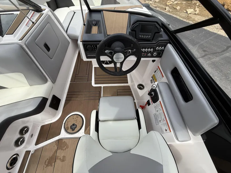 Slide: The Image of Moomba Max 2020 - 12