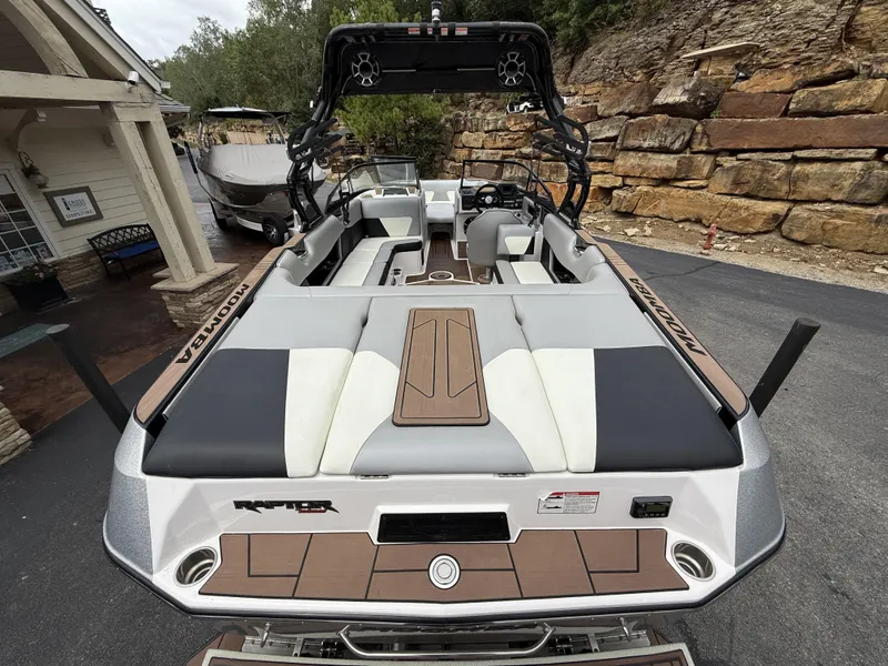 Slide: The Image of Moomba Max 2020 - 9