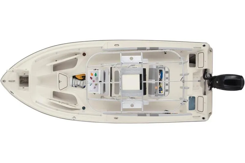 Slide: The Image of Mako 214 Center Console 2020 - 10