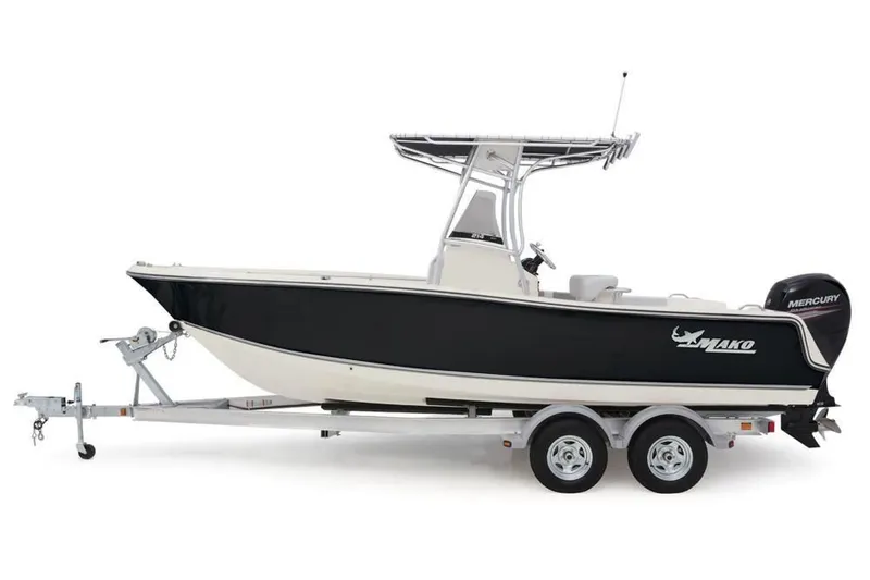 Slide: The Image of Mako 214 Center Console 2020 - 17