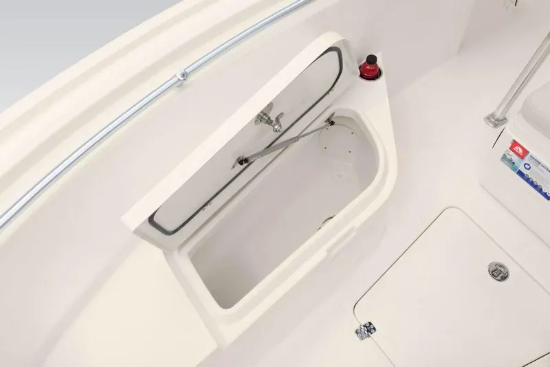 Slide: The Image of Mako 214 Center Console 2020 - 23