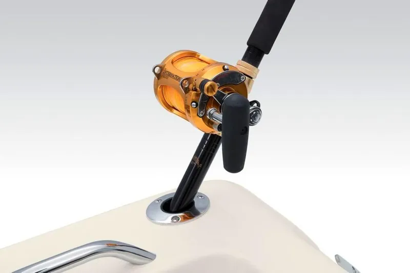 Slide: The Image of Mako 214 Center Console 2020 - 53