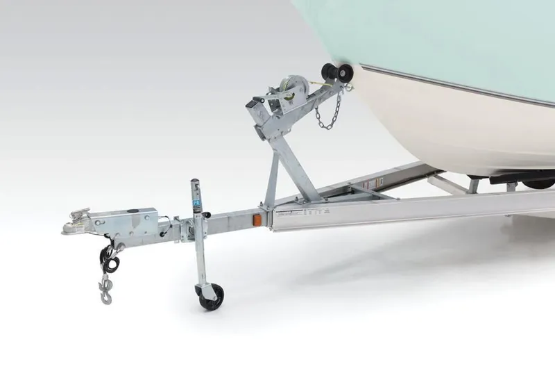 Slide: The Image of Mako 214 Center Console 2020 - 70