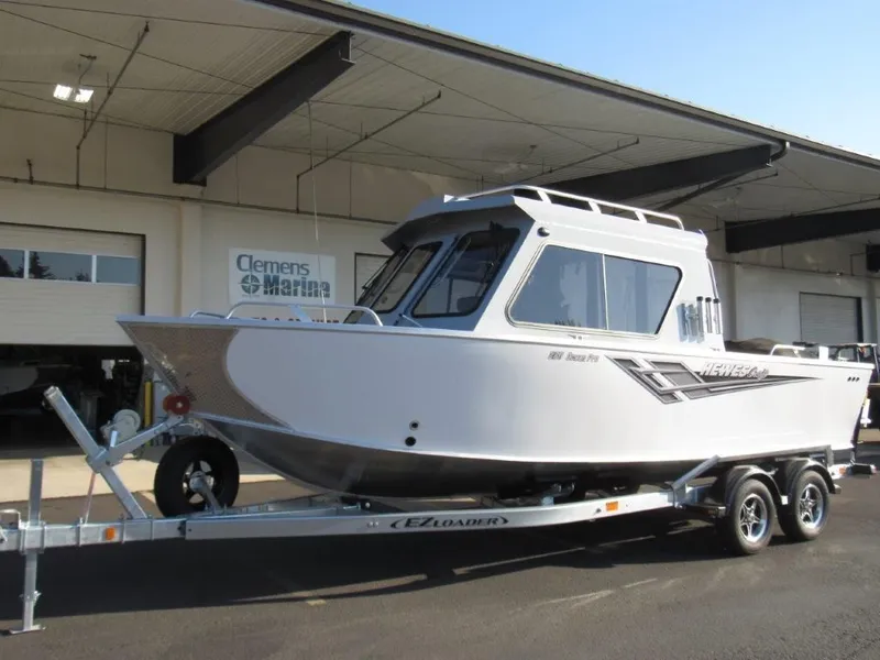 The Image of Hewescraft 220 OCEAN PRO HT FC 2025 - 1