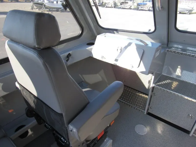 Slide: The Image of Hewescraft 220 OCEAN PRO HT FC 2025 - 13