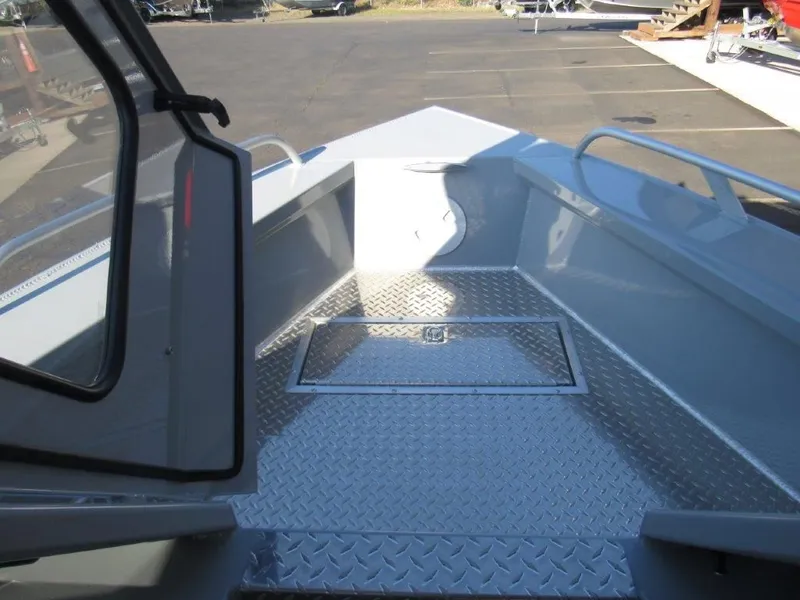 Slide: The Image of Hewescraft 220 OCEAN PRO HT FC 2025 - 16