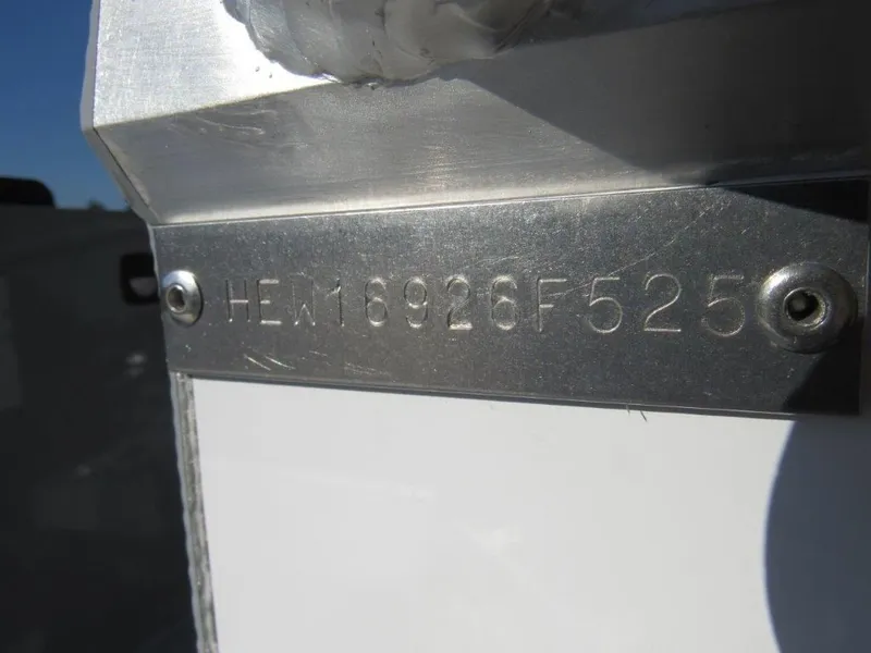 Slide: The Image of Hewescraft 220 OCEAN PRO HT FC 2025 - 18