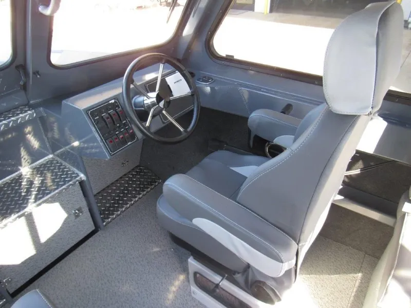 Slide: The Image of Hewescraft 210 Sea Runner ET HT 2026 - 12