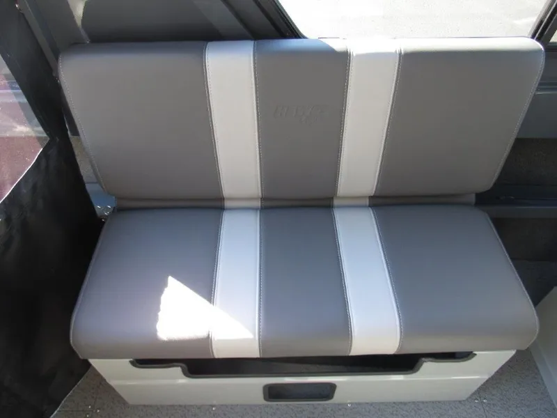 Slide: The Image of Hewescraft 210 Sea Runner ET HT 2026 - 14