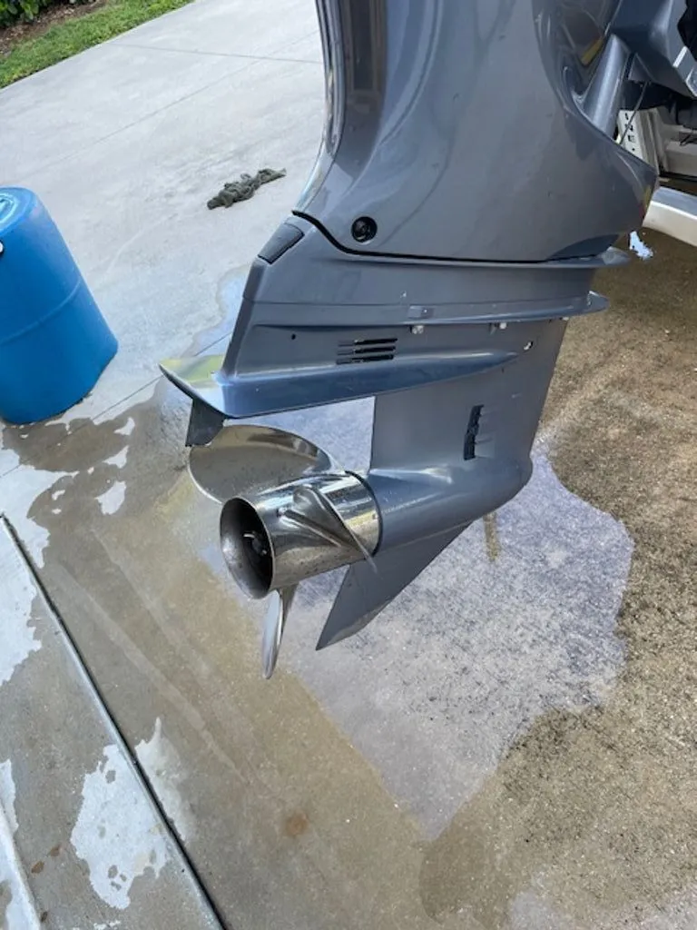 Slide: The Image of Yellowfin 21 Bay 2018 - 32