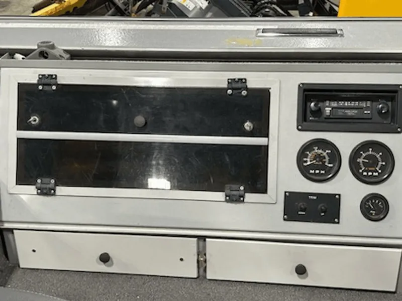 Slide: The Image of Lund 1775 Pro-V 1997 - 10