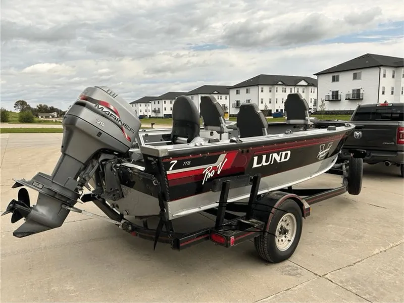 Slide: The Image of Lund 1775 Pro-V 1997 - 3