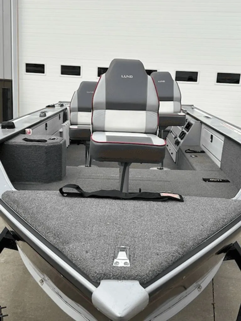 Slide: The Image of Lund 1775 Pro-V 1997 - 7